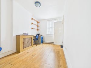 Dining Room- click for photo gallery